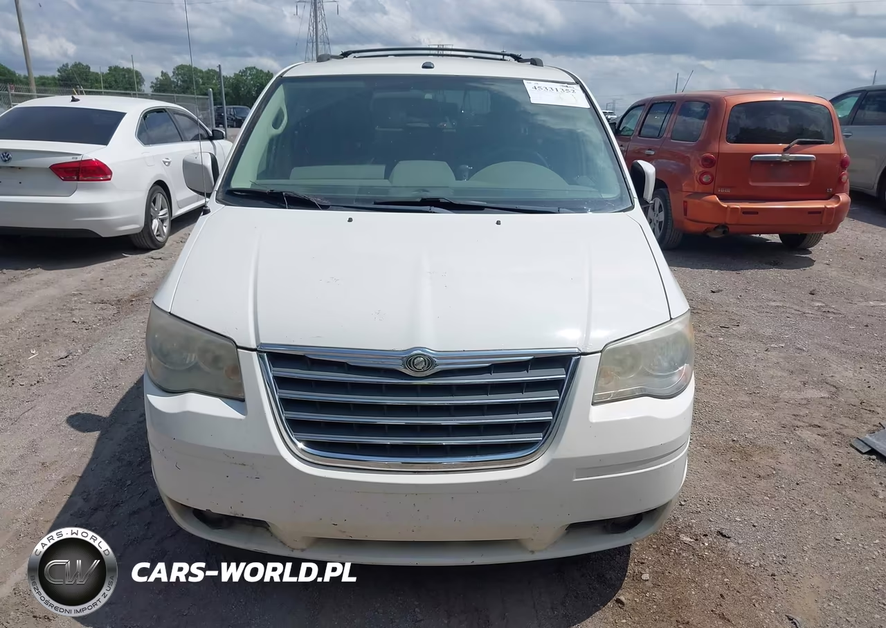 2008 Chrysler Town & Country Touring VIN:2A8HR54P58R824132 - 6