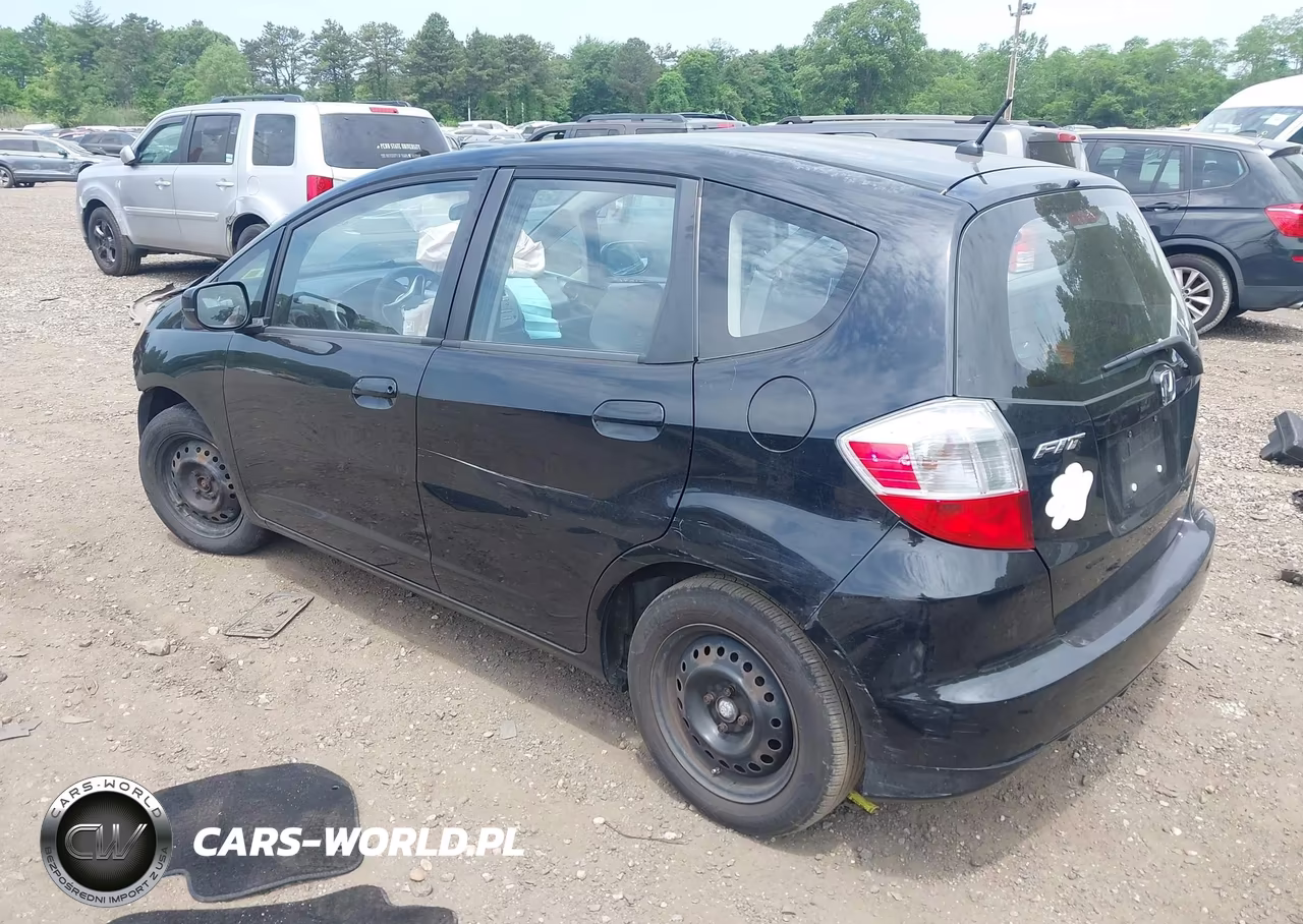 2012 Honda Fit VIN:JHMGE8H33CS001227 - 3