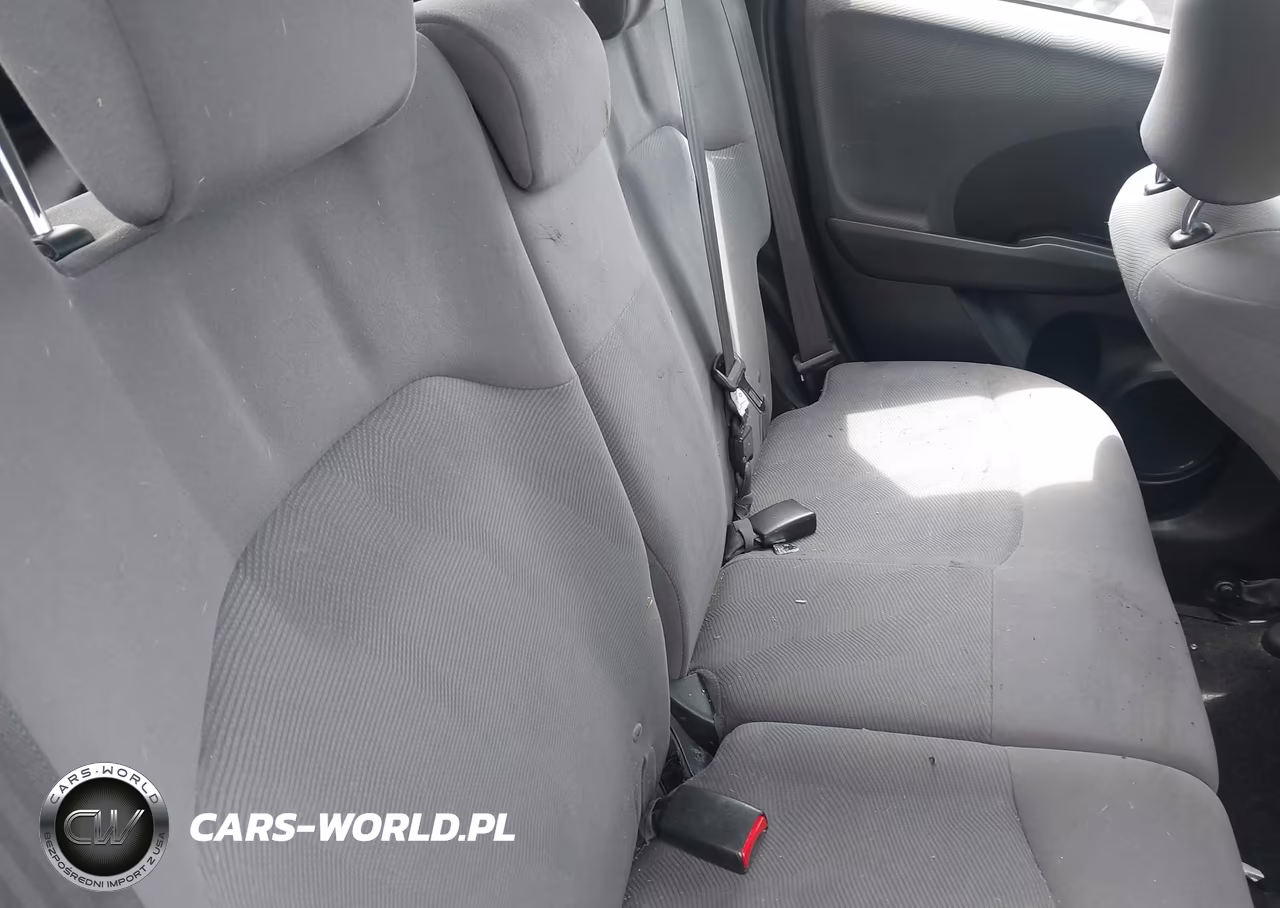 2012 Honda Fit VIN:JHMGE8H33CS001227 - 8