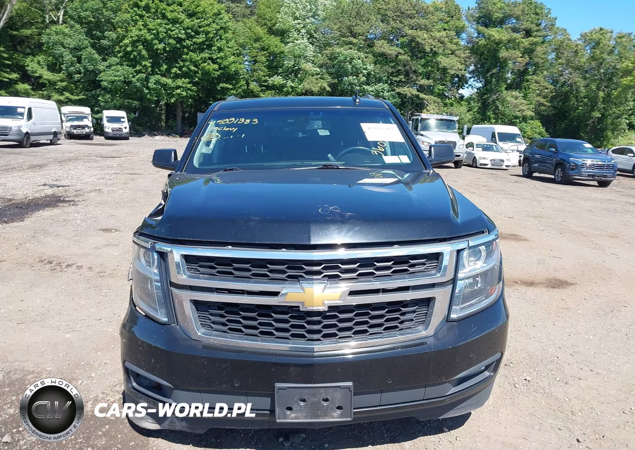 2019 Chevrolet Suburban Lt VIN:1GNSKHKC9KR151255 - 12