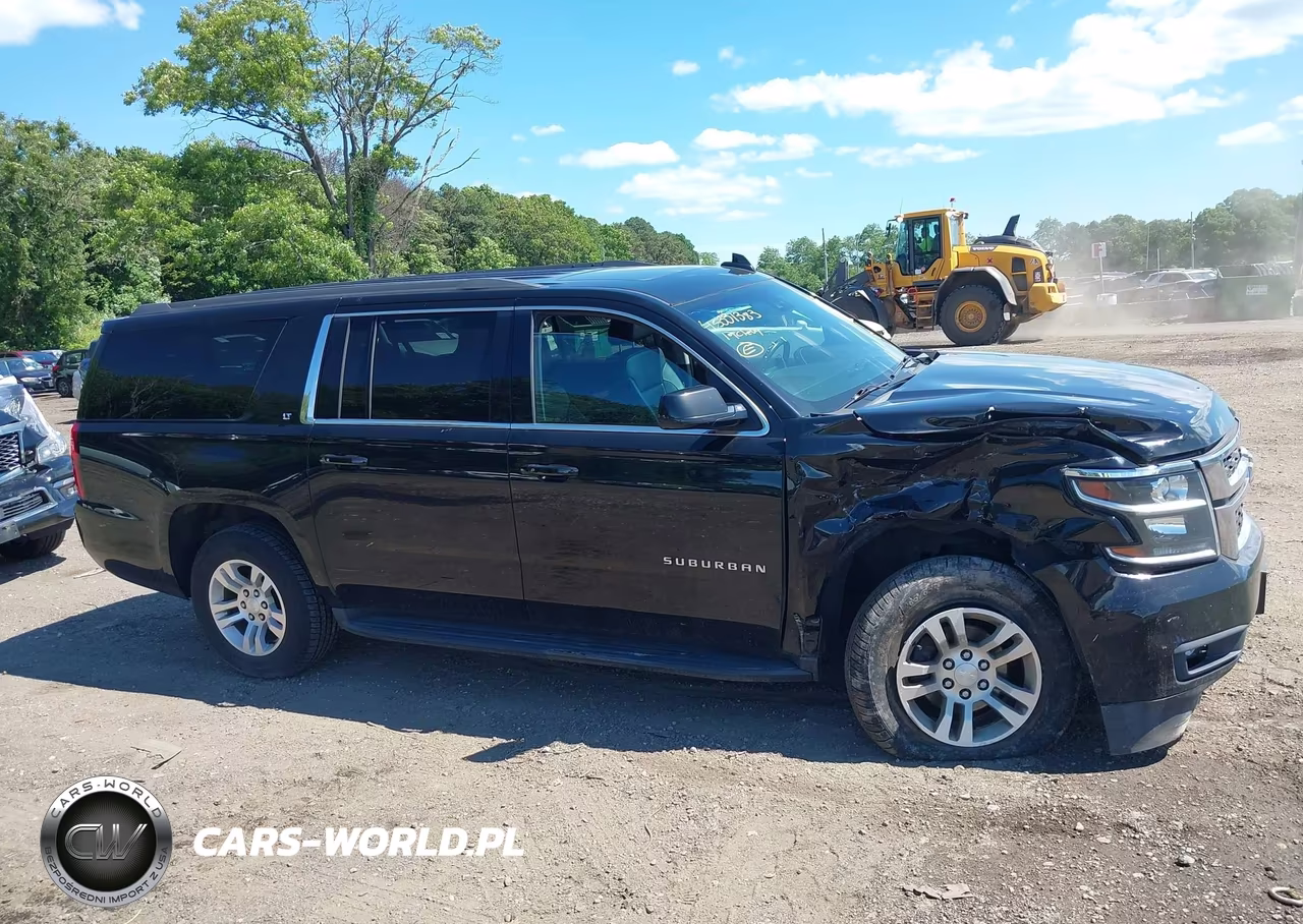 2019 Chevrolet Suburban Lt VIN:1GNSKHKC9KR151255 - 13