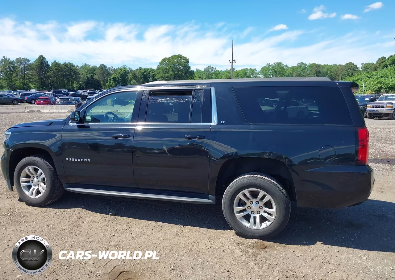 2019 Chevrolet Suburban Lt VIN:1GNSKHKC9KR151255 - 14
