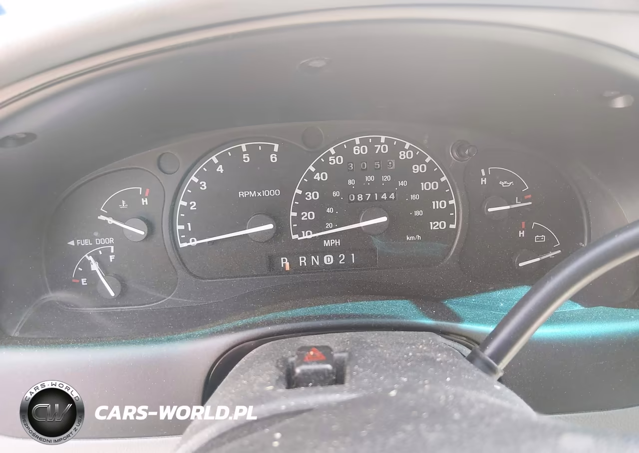 1998 Ford Explorer Sport VIN:1FMYU22X4WUC33017 - 7