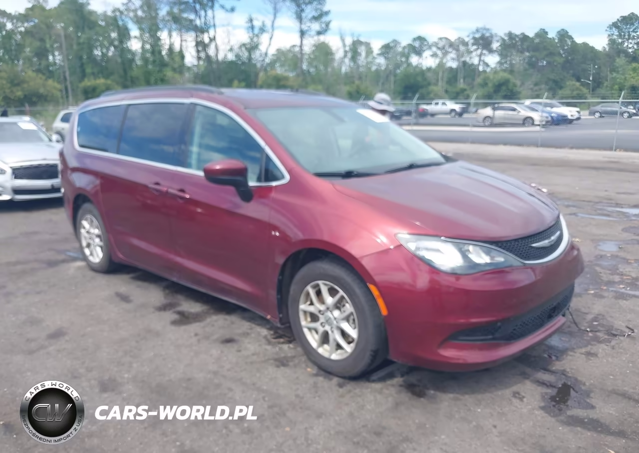 2021 Chrysler Voyager Lxi