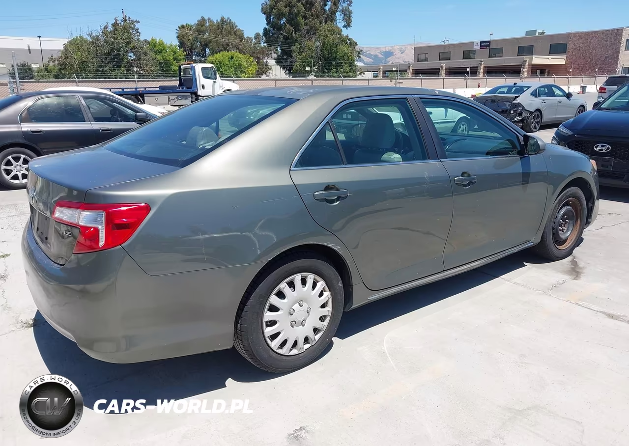 2012 Toyota Camry Le VIN:4T1BF1FK9CU563529 - 4