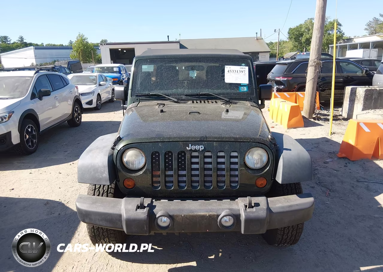 2011 Jeep Wrangler Unlimited Sport VIN:1J4BA3H15BL543781 - 12