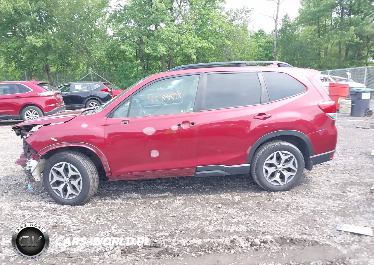2019 Subaru Forester Premium VIN:JF2SKAECXKH400424 - 14