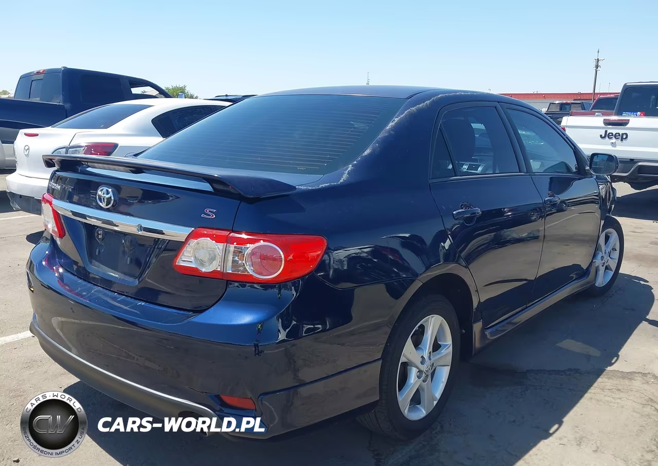 2013 Toyota Corolla S VIN:2T1BU4EE5DC090248 - 4