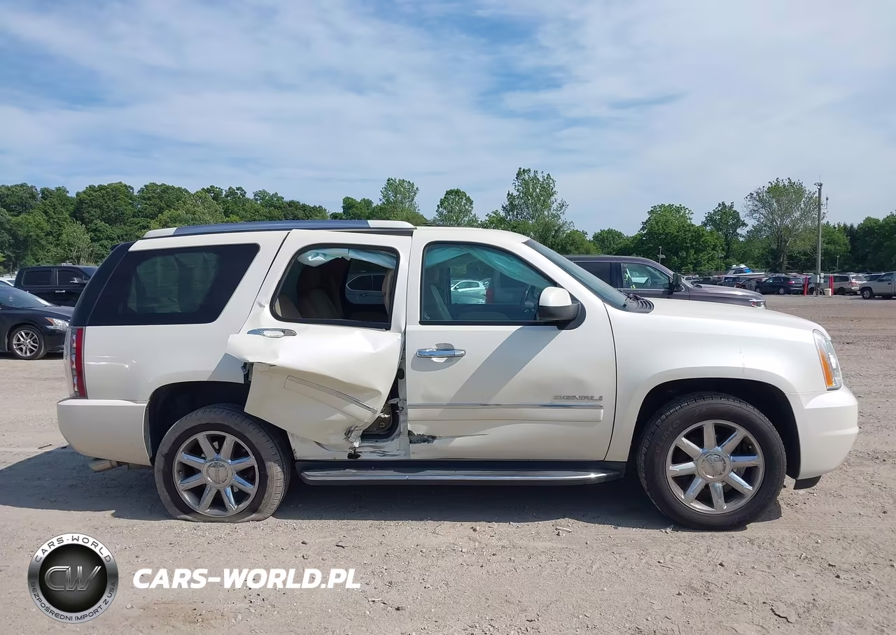 2014 GMC Yukon Denali VIN:1GKS2EEF7ER214830 - 13