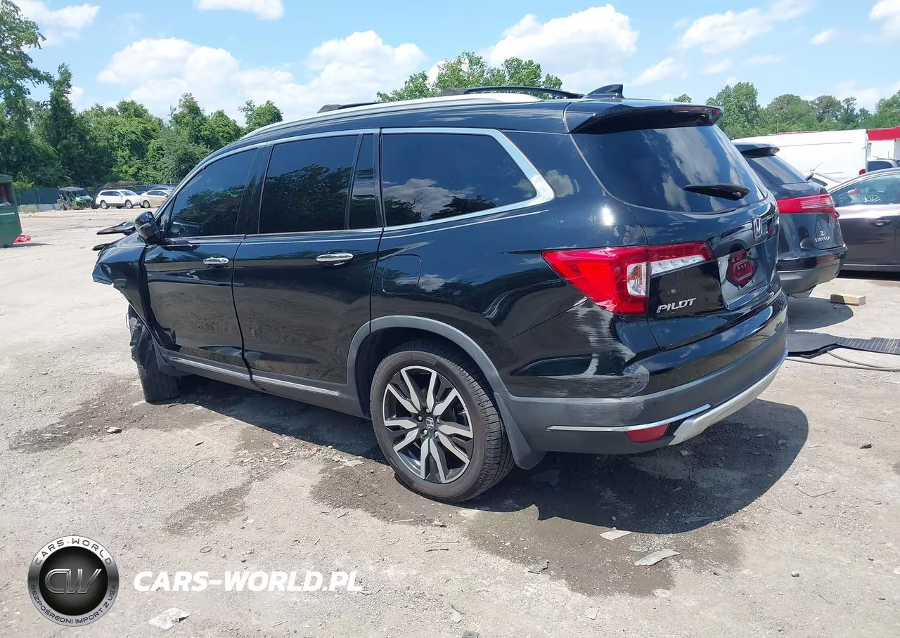 2019 Honda Pilot Touring VIN:5FNYF6H9XKB098319 - 3