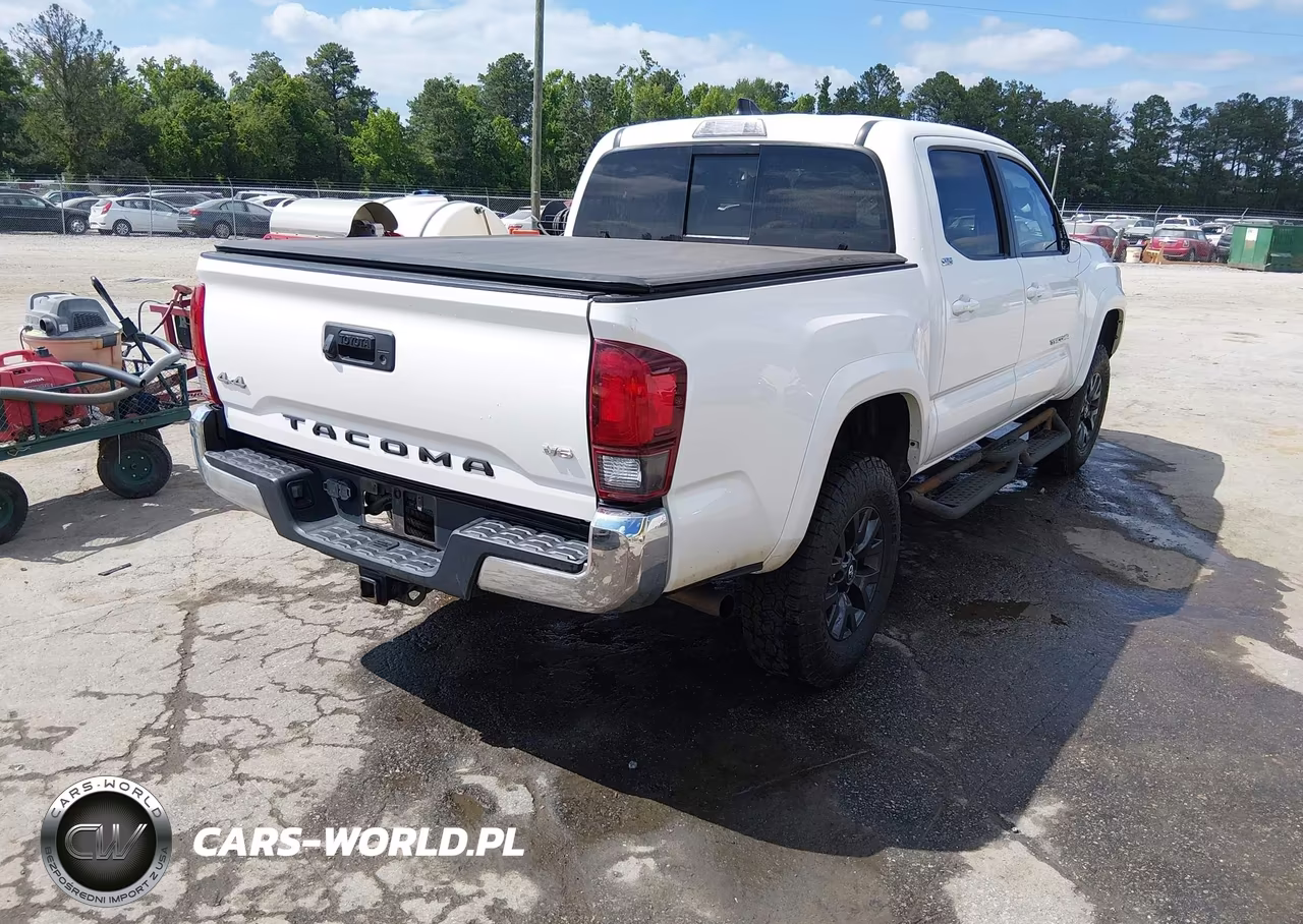 2021 Toyota Tacoma Sr5 V6 VIN:3TMCZ5AN5MM418261 - 4