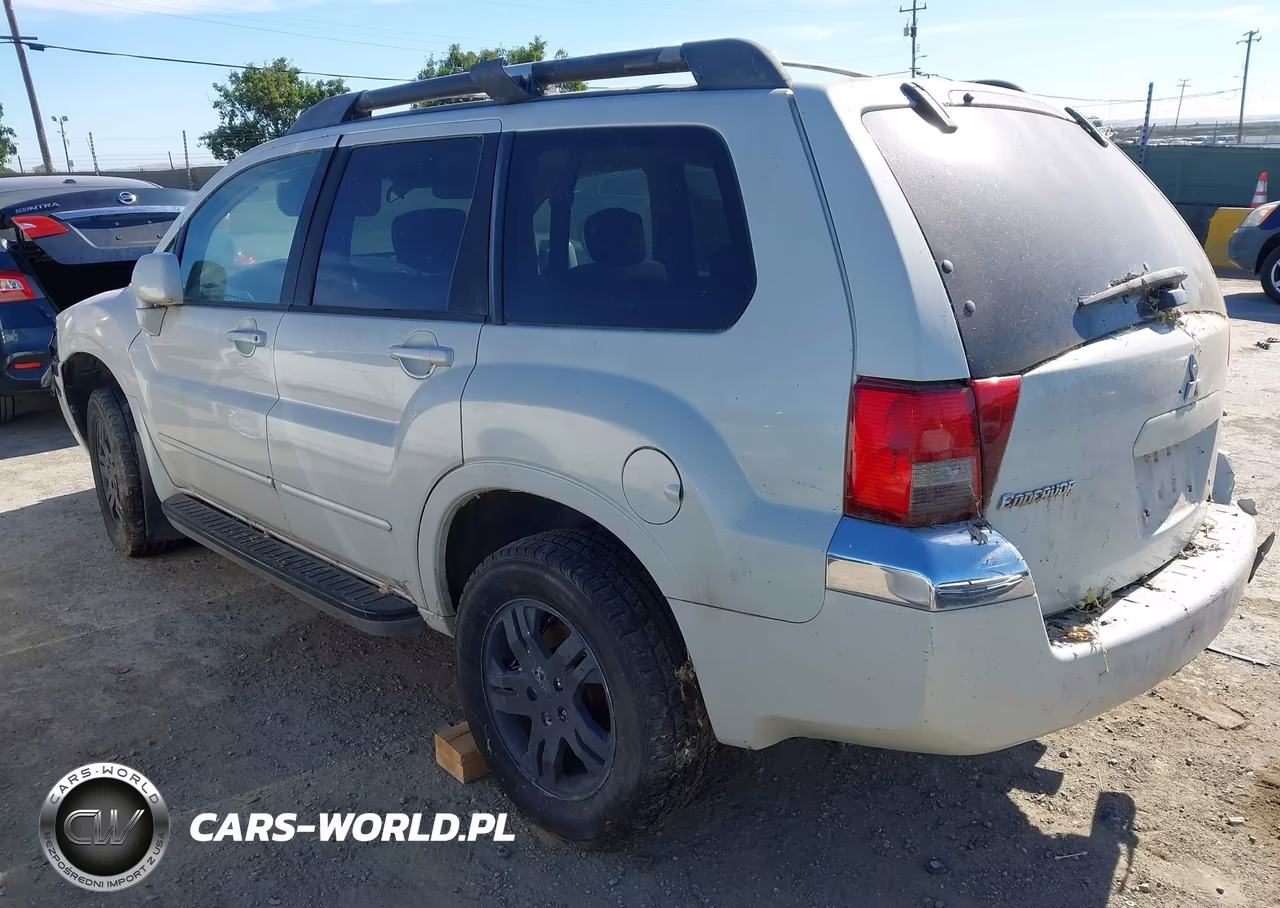 2004 Mitsubishi Endeavor Xls VIN:4A4MM31S74E026605 - 3