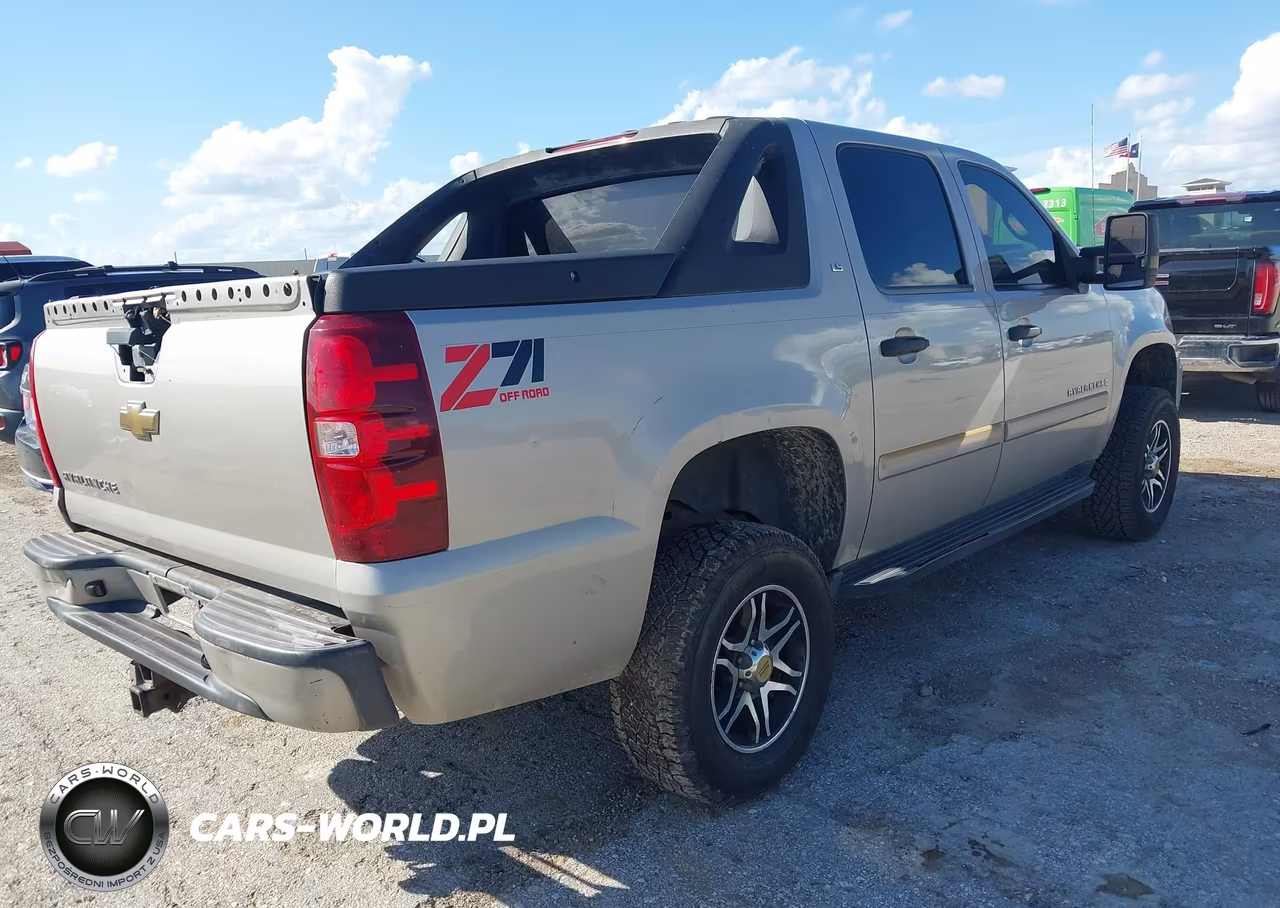 2007 Chevrolet Avalanche 1500 Ls VIN:3GNEC12J77G319529 - 4