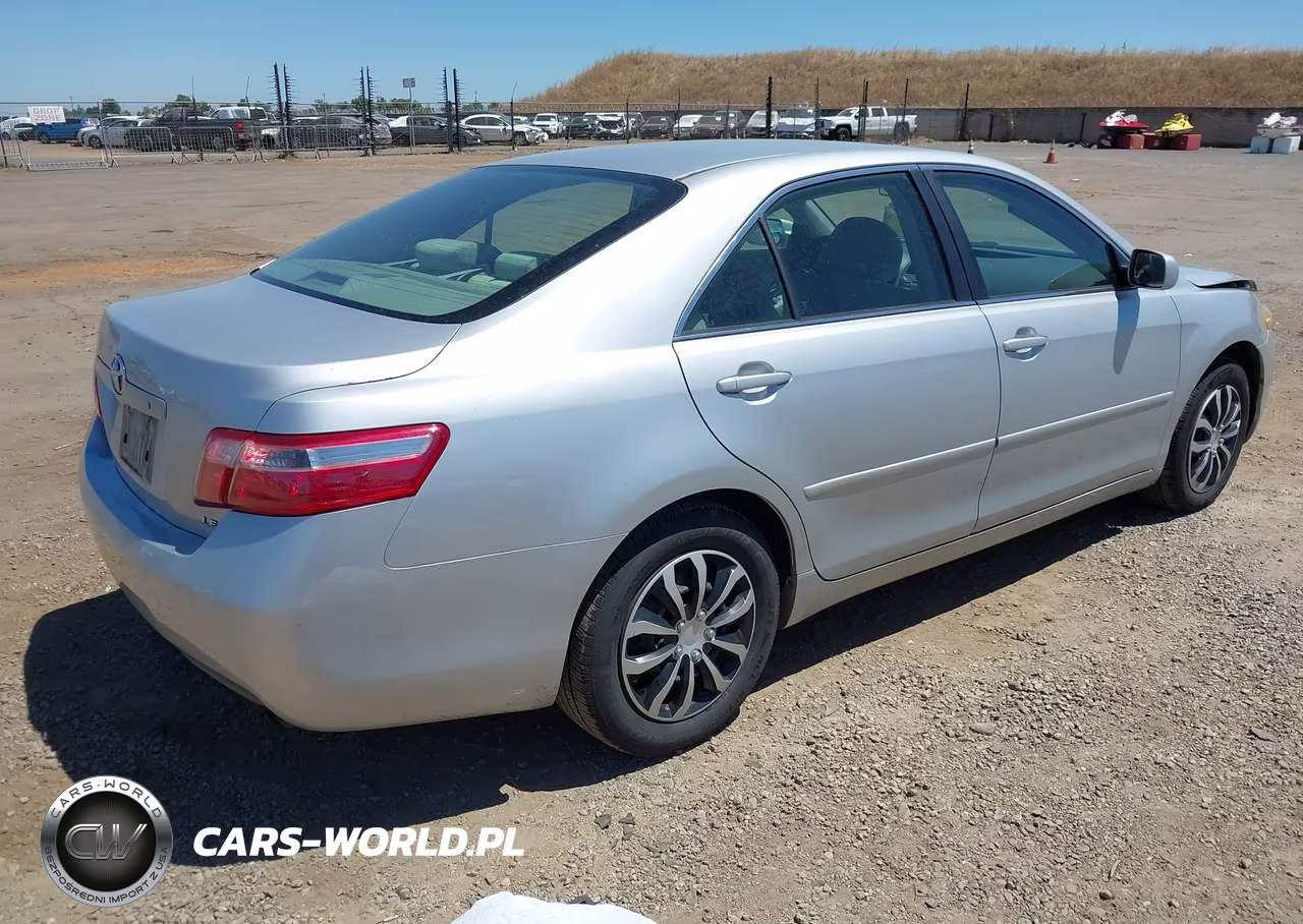 2007 Toyota Camry Le VIN:4T1BE46K07U600610 - 4