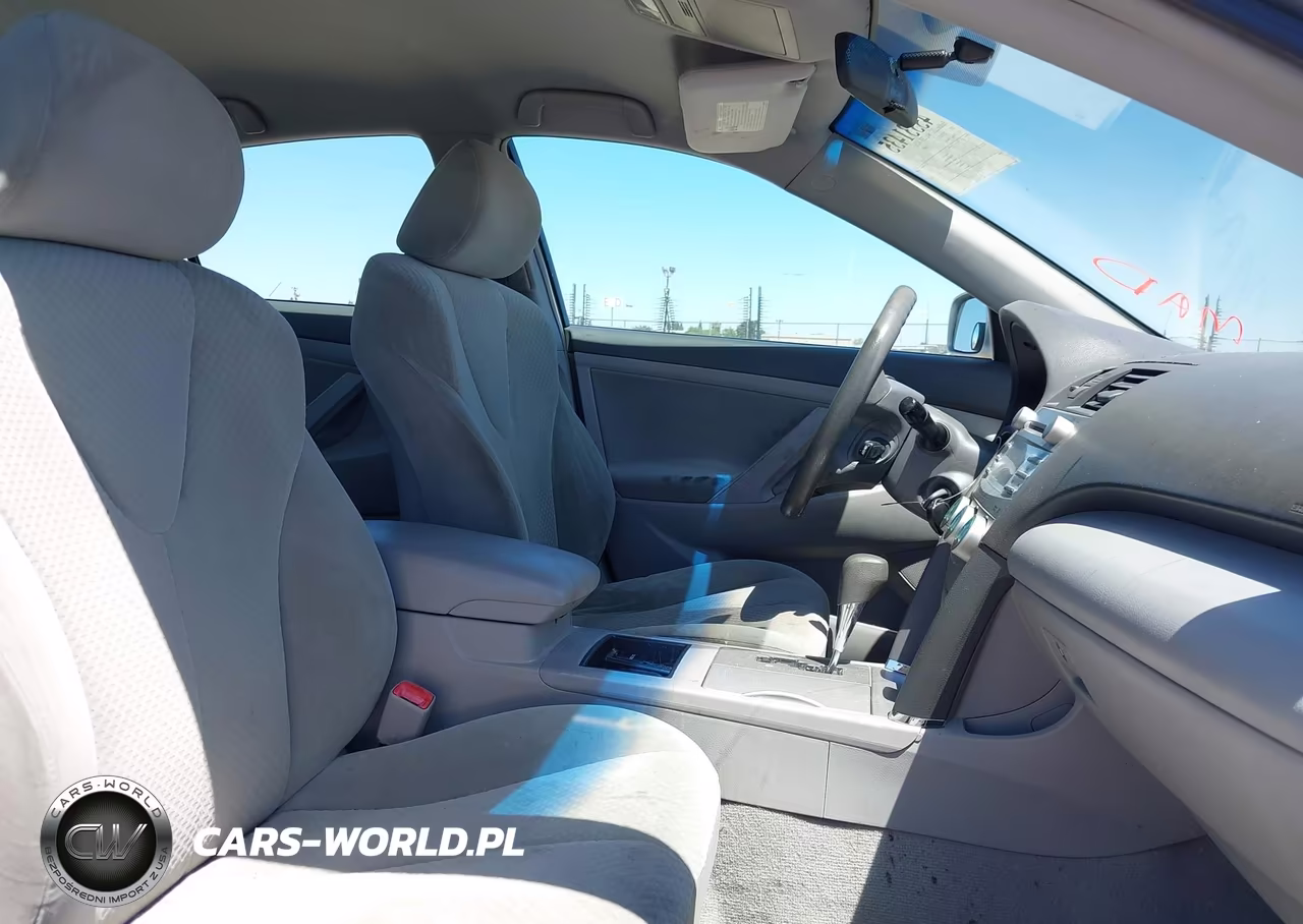 2007 Toyota Camry Le VIN:4T1BE46K07U600610 - 5