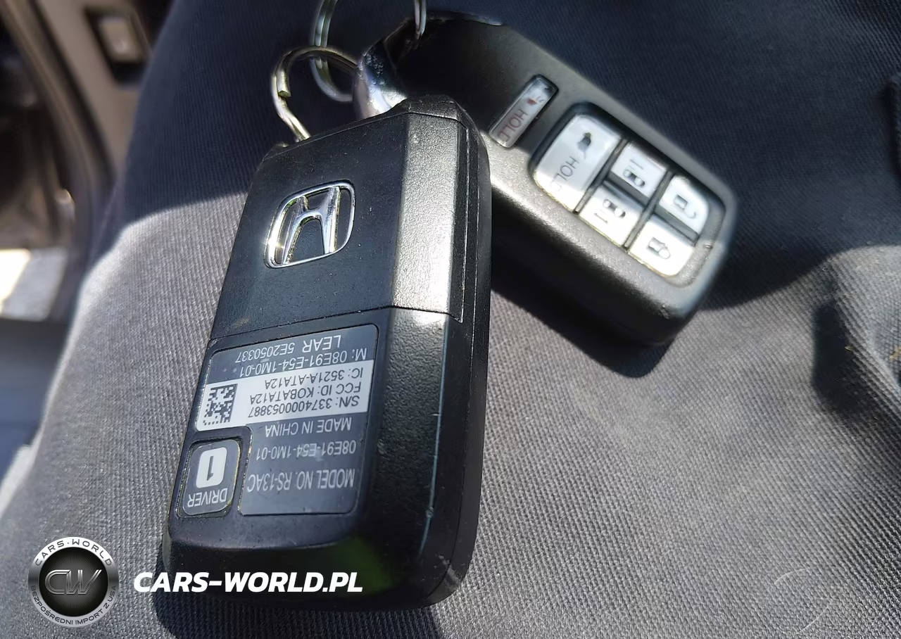 2015 Honda Odyssey Touring-Touring Elite VIN:5FNRL5H92FB112260 - 11