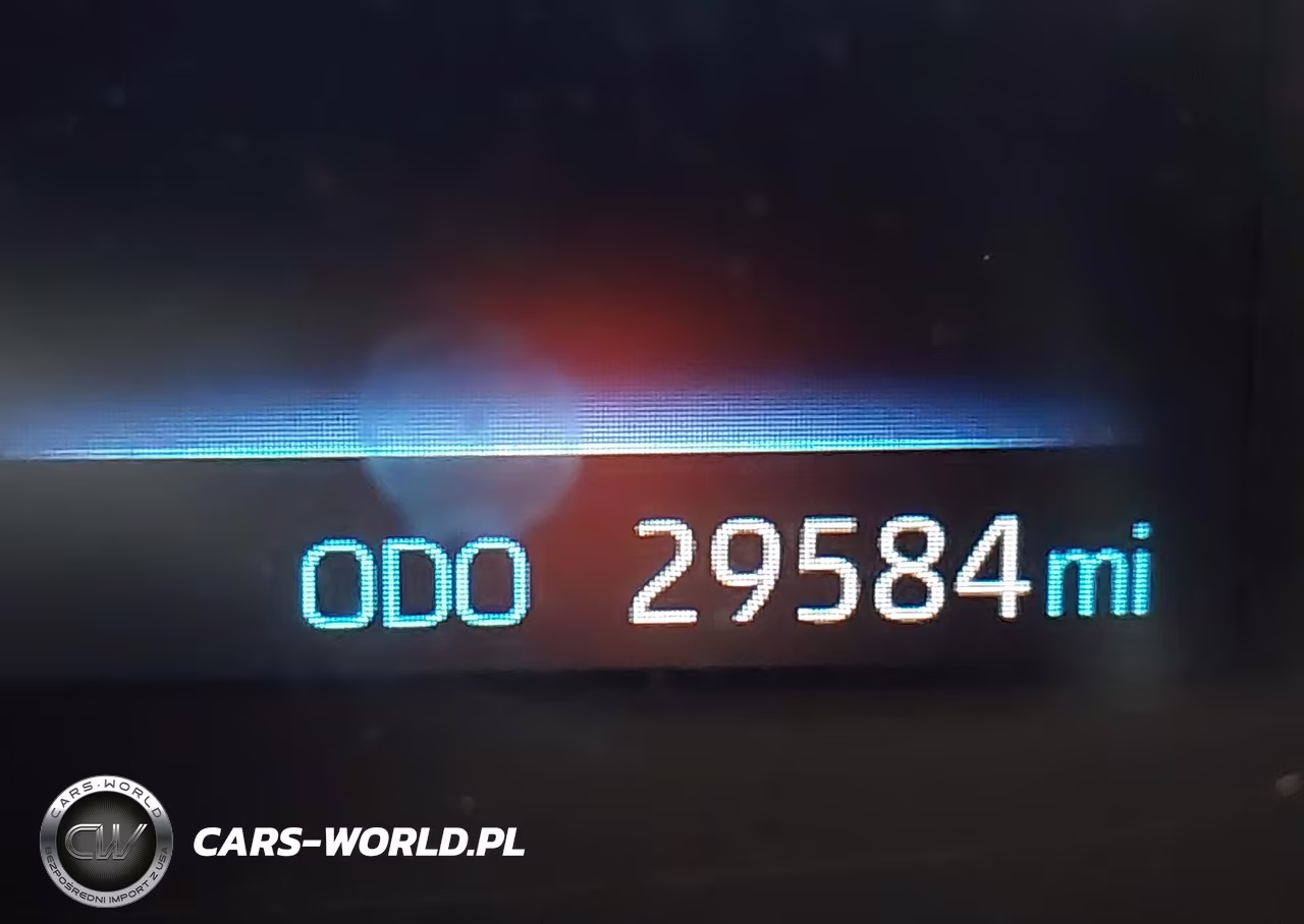 2022 Toyota Corolla Cross L VIN:7MUAAAAG7NV023465 - 14