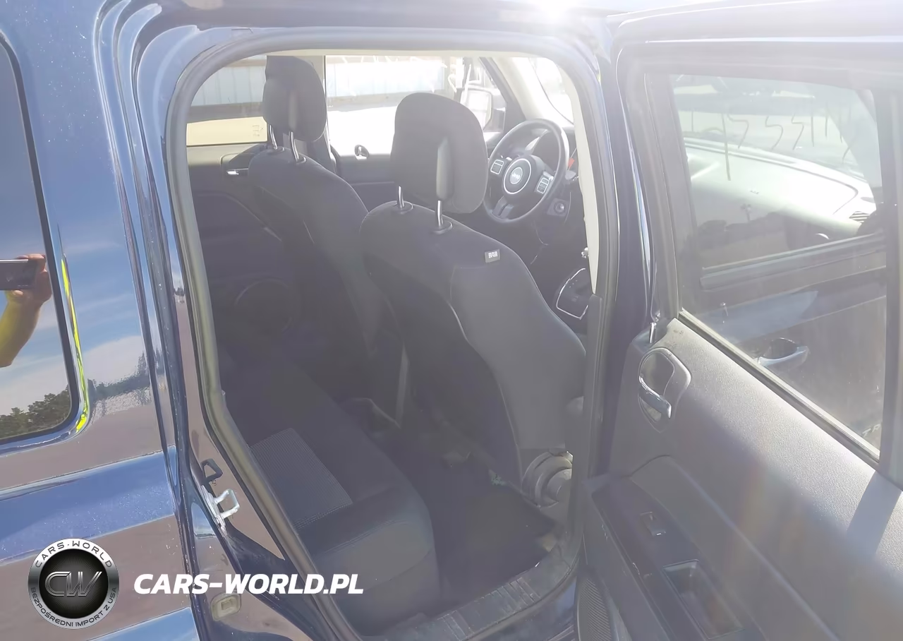 2015 Jeep Patriot Sport VIN:1C4NJRBB8FD135086 - 8