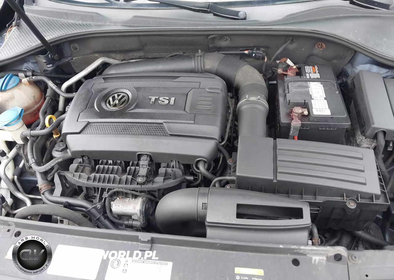 2015 Volkswagen Passat 1.8T Wolfsburg Edition VIN:1VWAS7A36FC017339 - 10