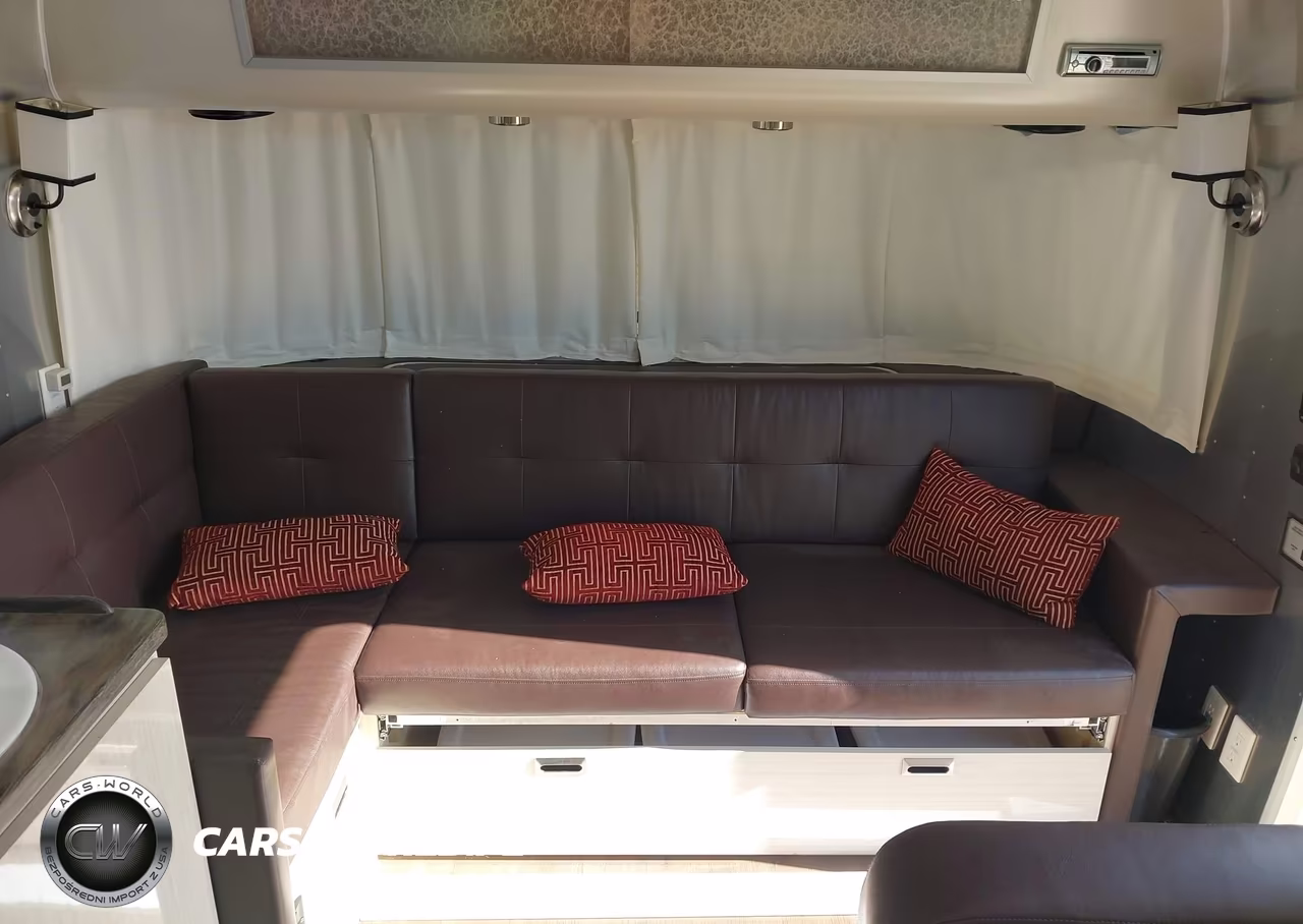2016 Airstream Other VIN:1STJFYM25GJ536073 - 8