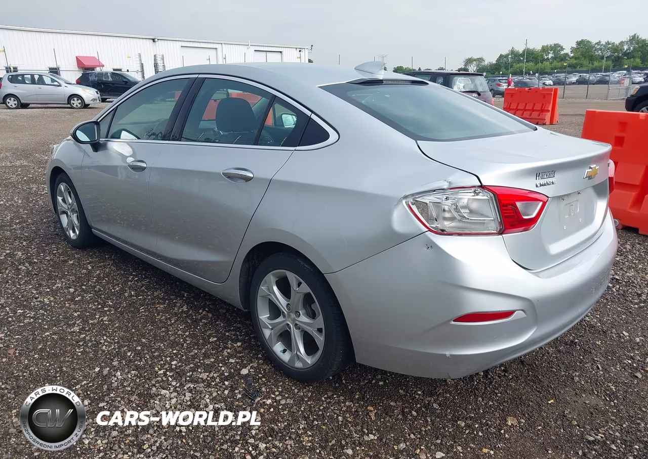 2017 Chevrolet Cruze Premier Auto VIN:1G1BF5SM6H7246549 - 3