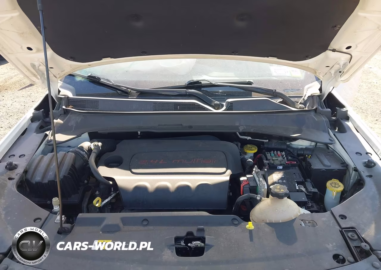 2020 Jeep Compass Latitude 4X4 VIN:3C4NJDBBXLT138628 - 10