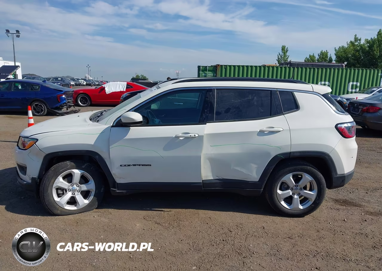 2020 Jeep Compass Latitude 4X4 VIN:3C4NJDBBXLT138628 - 14