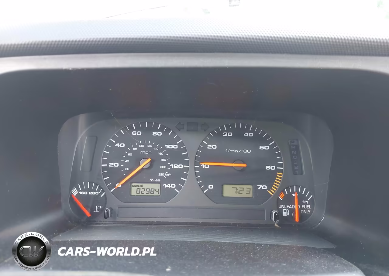 2002 Volkswagen Cabrio Glx VIN:3VWDC21V62M808834 - 7