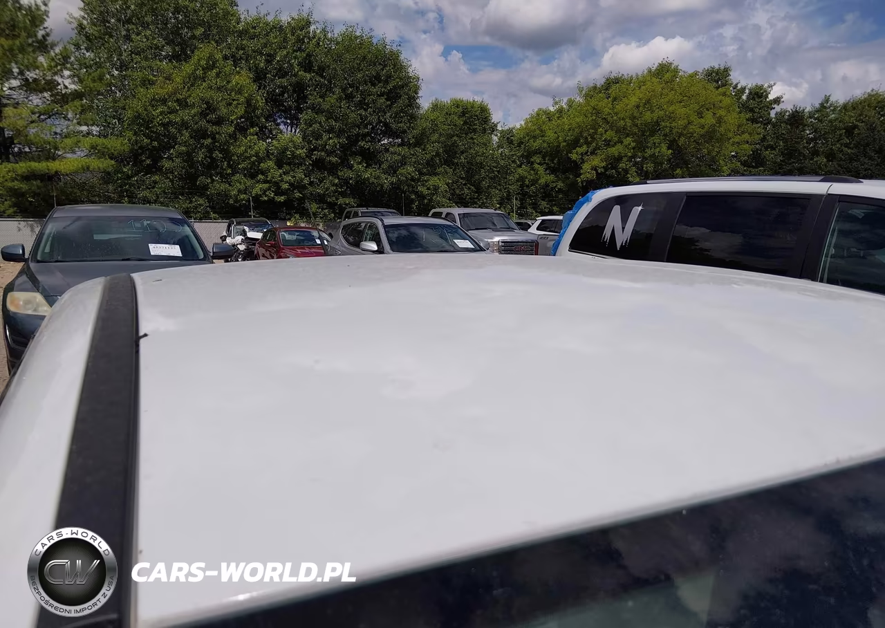 2017 Ford Focus S VIN:1FADP3E21HL283422 - 12