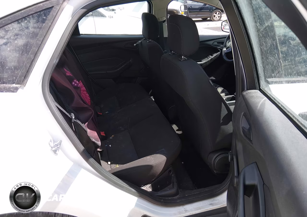 2017 Ford Focus S VIN:1FADP3E21HL283422 - 8