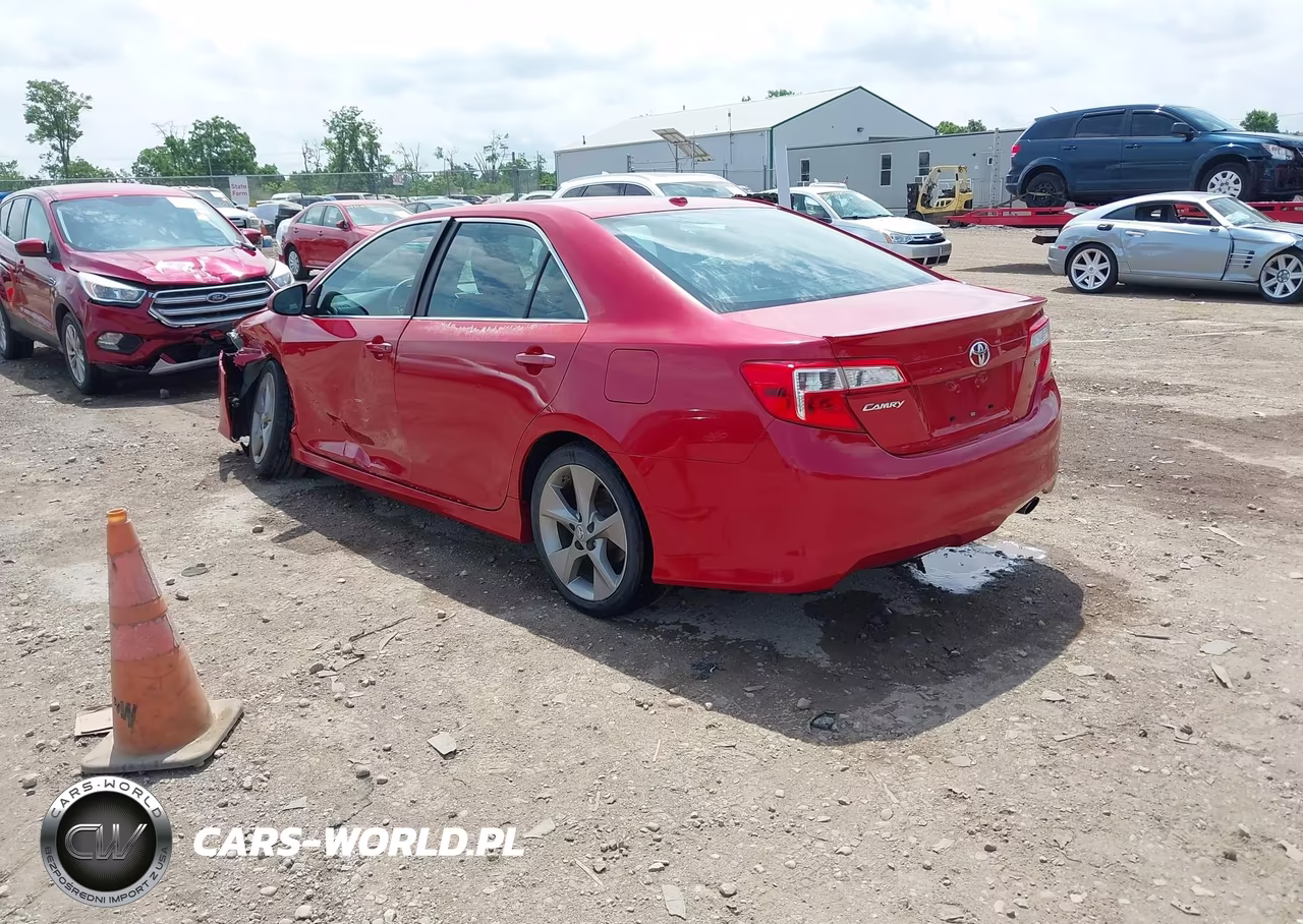 2012 Toyota Camry Se Limited Edition VIN:4T1BF1FK1CU615882 - 3