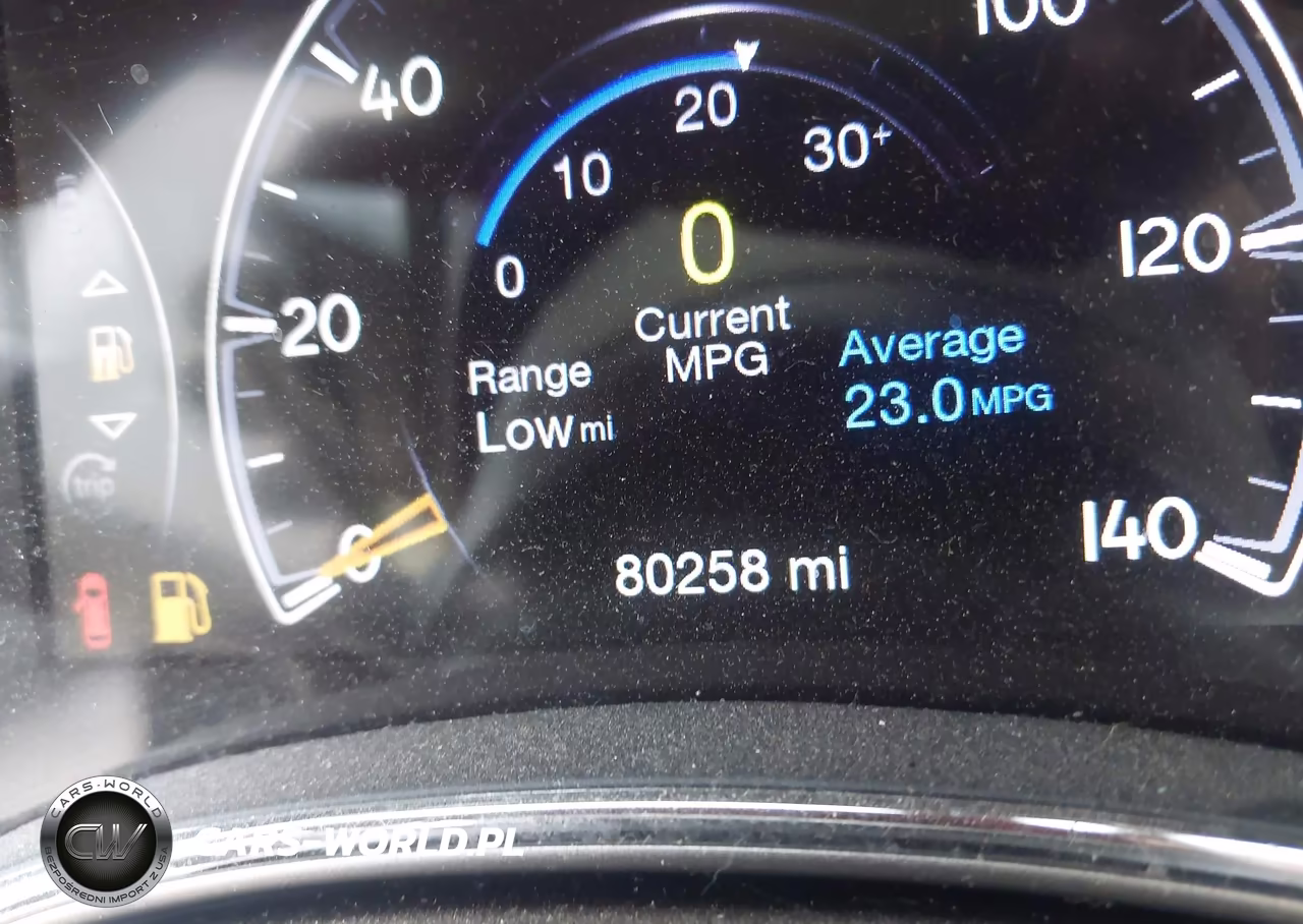 2017 Jeep Grand Cherokee Overland 4X2 VIN:1C4RJECG0HC740149 - 15