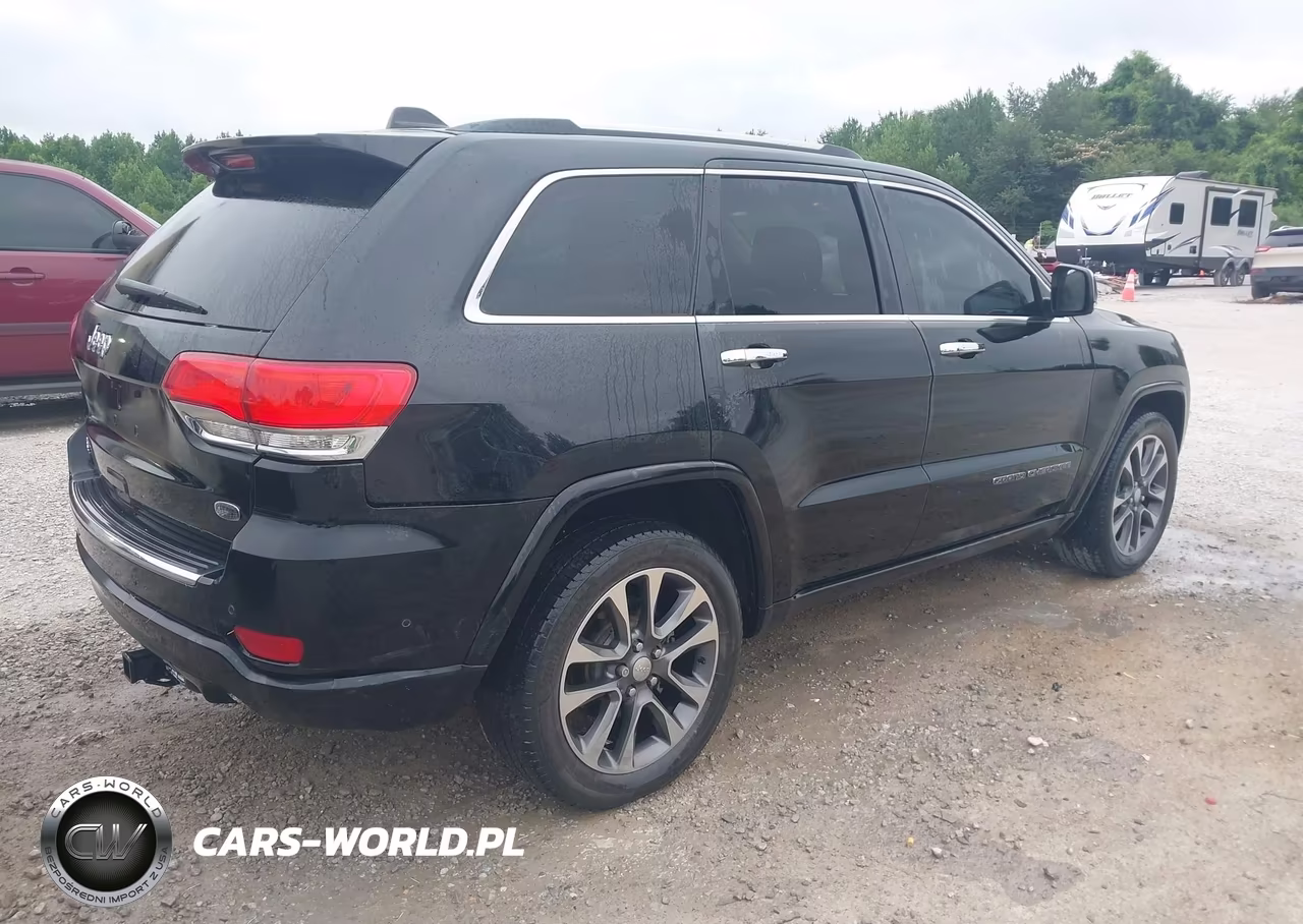 2017 Jeep Grand Cherokee Overland 4X2 VIN:1C4RJECG0HC740149 - 4