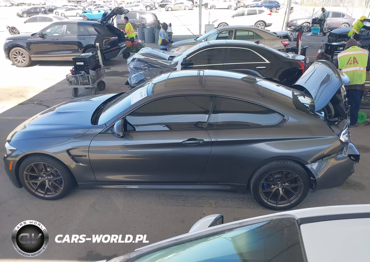 2018 BMW M4 VIN:WBS4Y9C57JAG62929 - 15