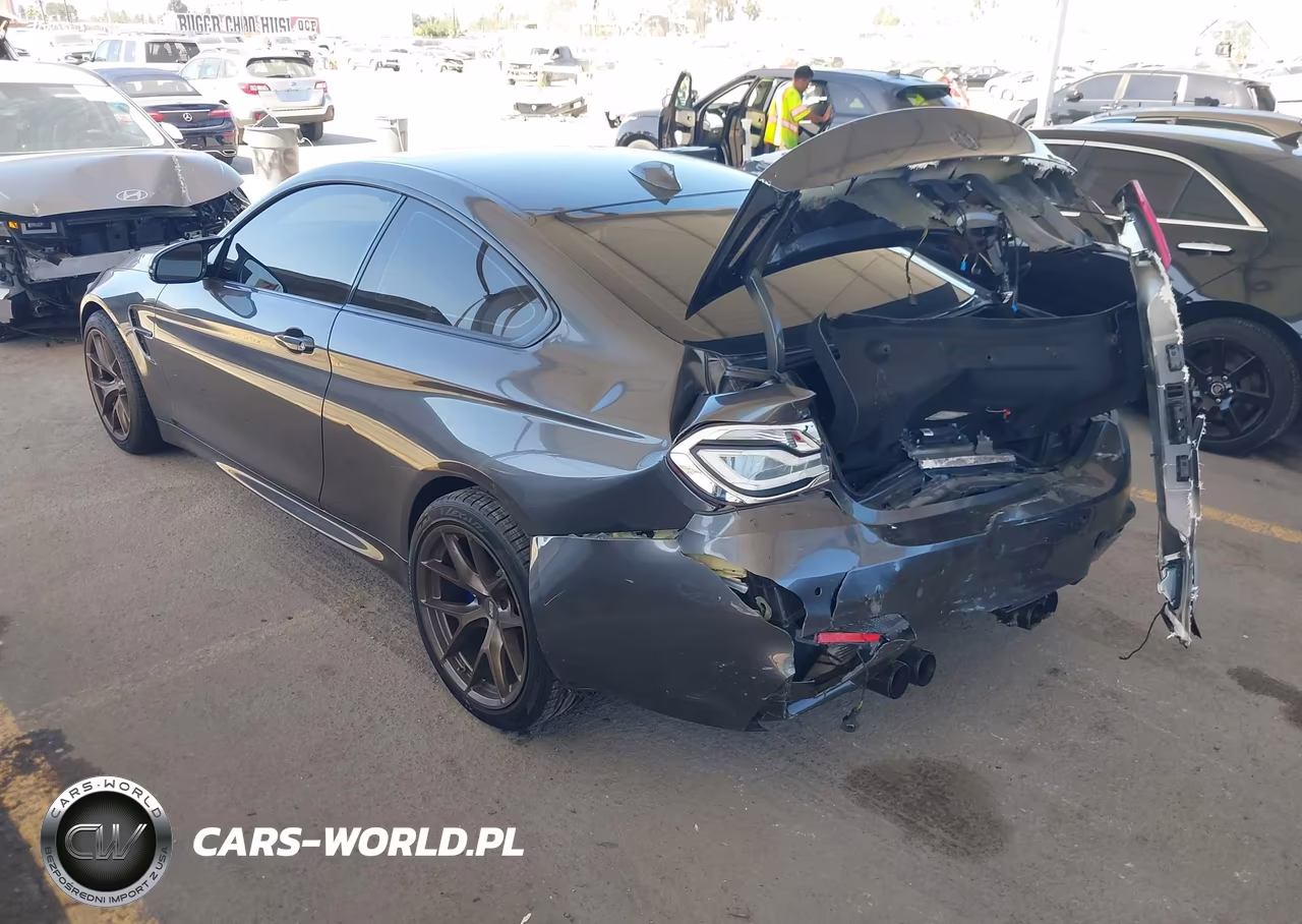 2018 BMW M4 VIN:WBS4Y9C57JAG62929 - 3