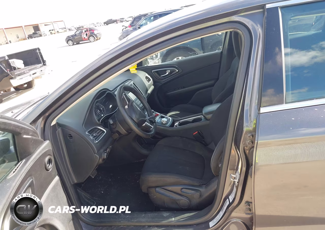 2015 Chrysler 200 Limited VIN:1C3CCCAB7FN748489 - 8