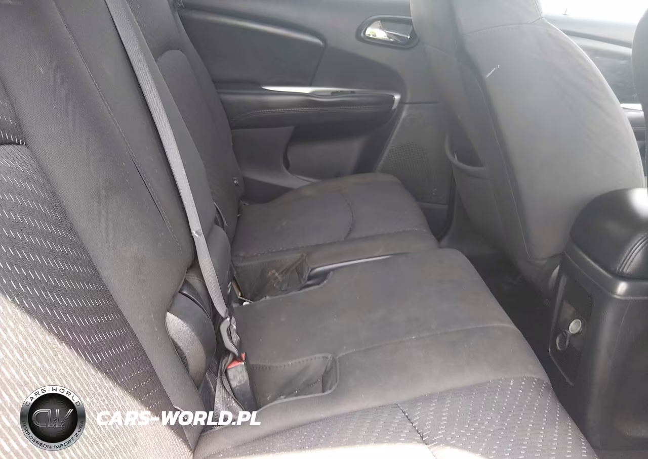 2018 Dodge Journey Se VIN:3C4PDCAB5JT506853 - 8