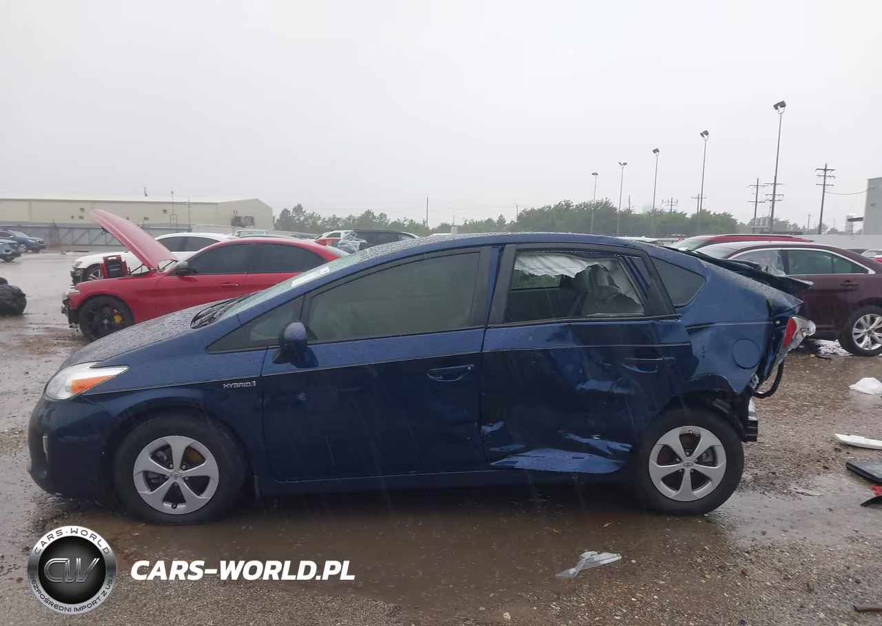 2015 Toyota Prius Three VIN:JTDKN3DU6F1920274 - 15
