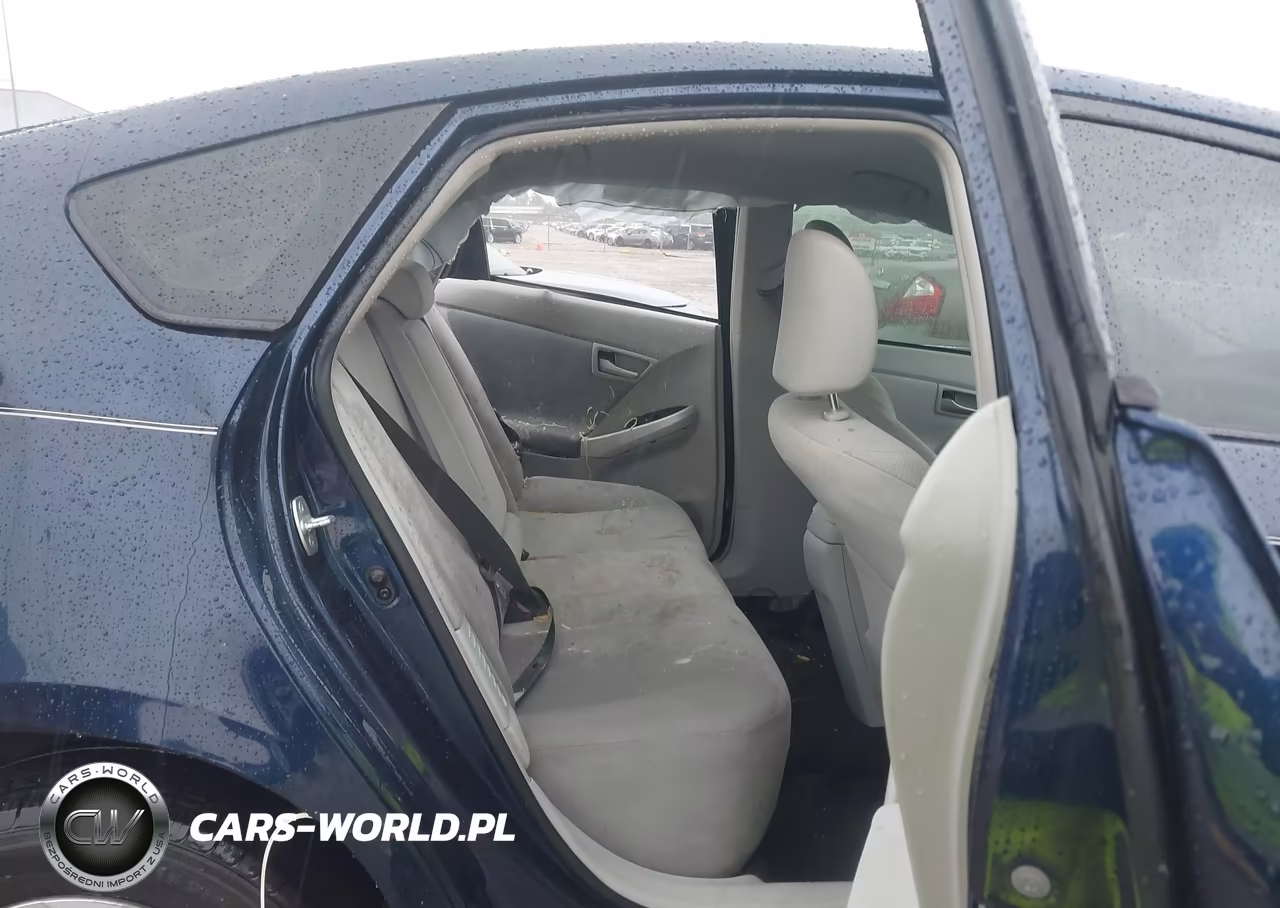 2015 Toyota Prius Three VIN:JTDKN3DU6F1920274 - 8