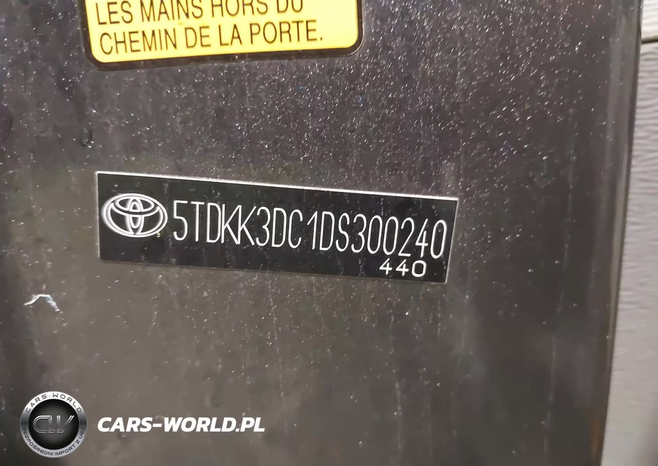2013 Toyota Sienna Le V6 8 Passenger VIN:5TDKK3DC1DS300240 - 9