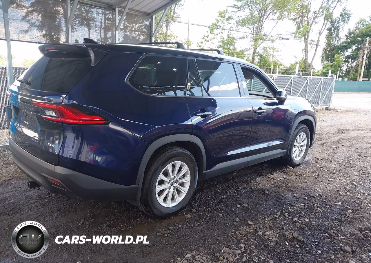 2024 Toyota Grand Highlander Xle VIN:5TDAAAB58RS019535 - 4