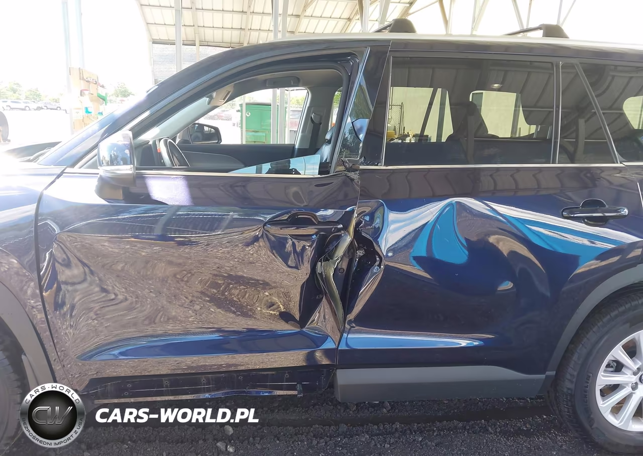 2024 Toyota Grand Highlander Xle VIN:5TDAAAB58RS019535 - 5