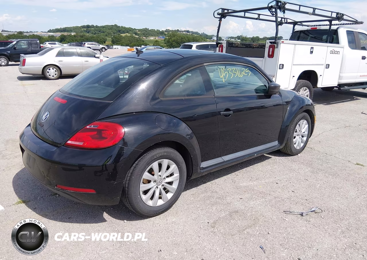 2014 Volkswagen Beetle 1.8T Entry VIN:3VWF17AT3EM640097 - 4