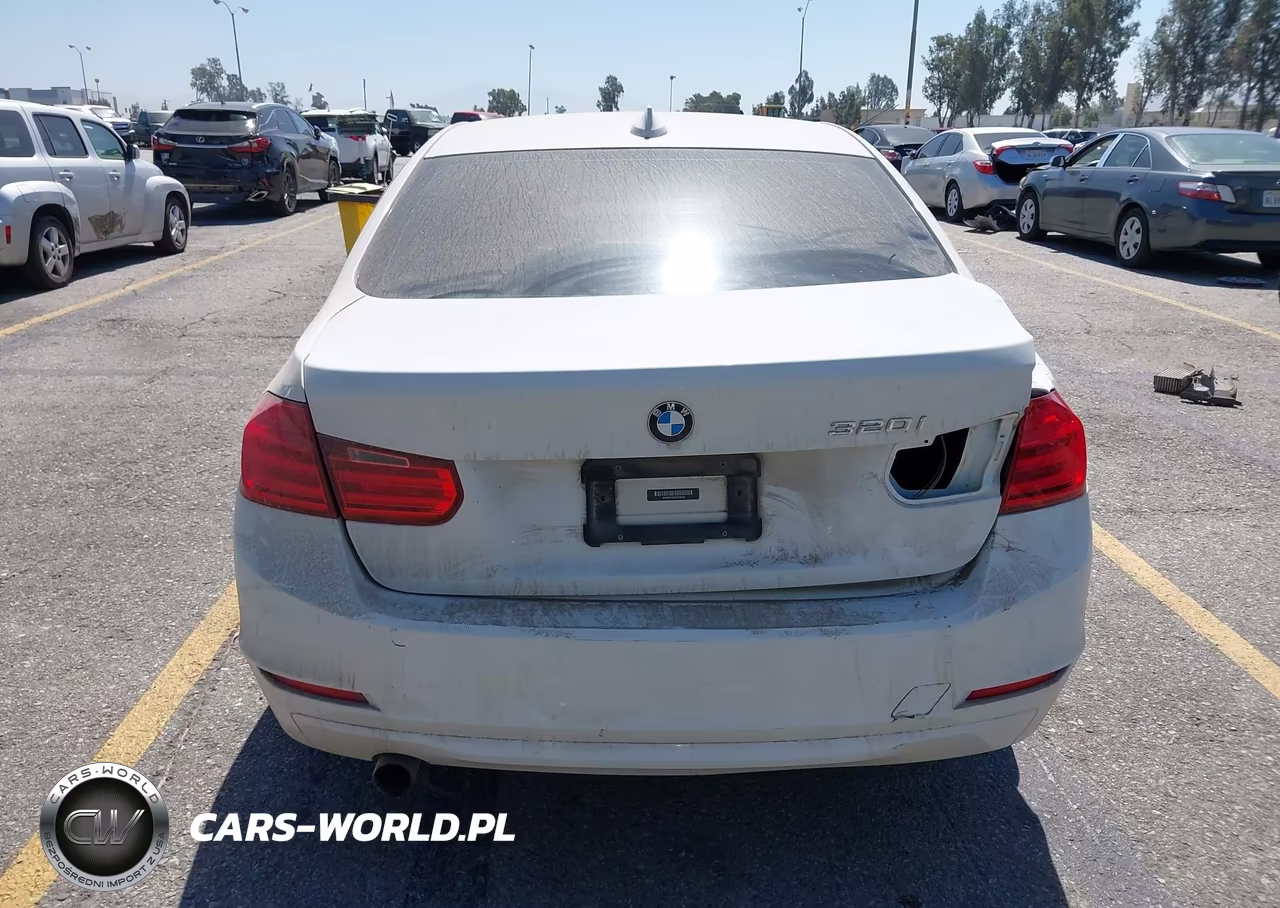 2014 BMW 320I VIN:WBA3B1C54EP679402 - 18