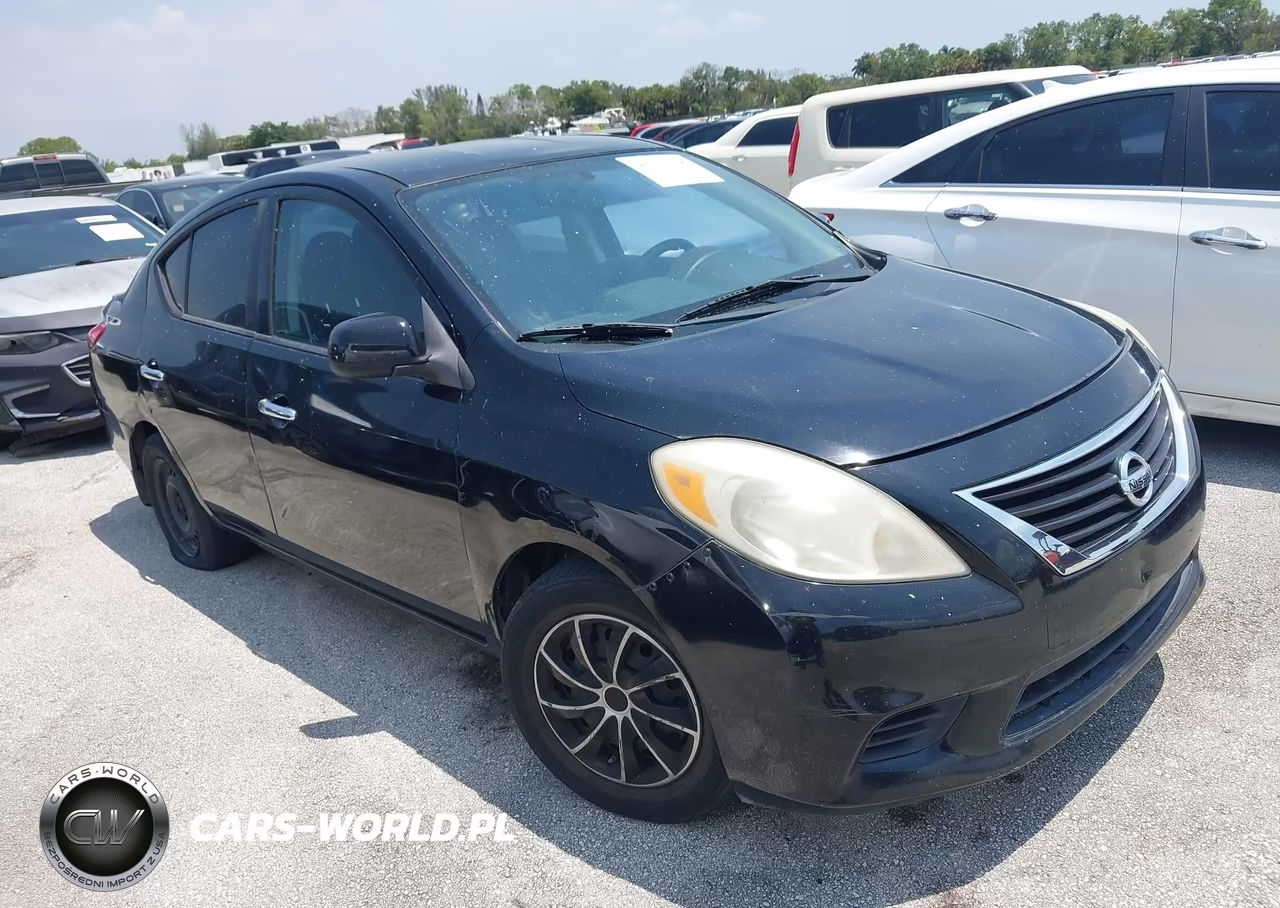 2012 Nissan Versa 1.6 Sv – zdjęcie 1 z 11