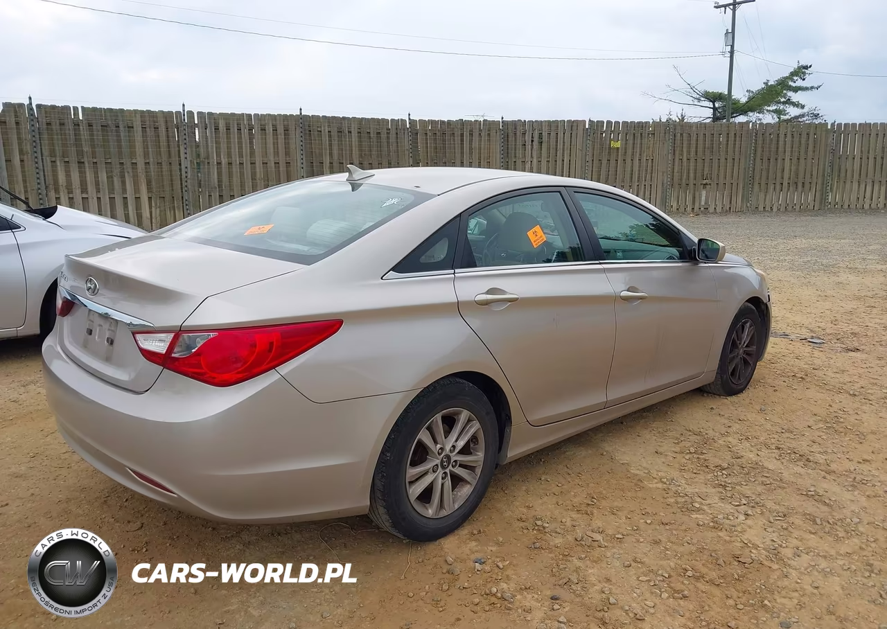 2011 Hyundai Sonata Gls VIN:5NPEB4AC7BH112977 - 4
