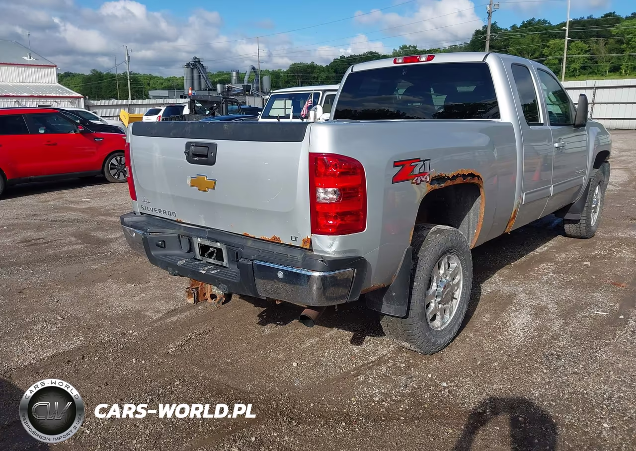 2013 Chevrolet Silverado 2500Hd Lt VIN:1GC2KXCGXDZ412335 - 4