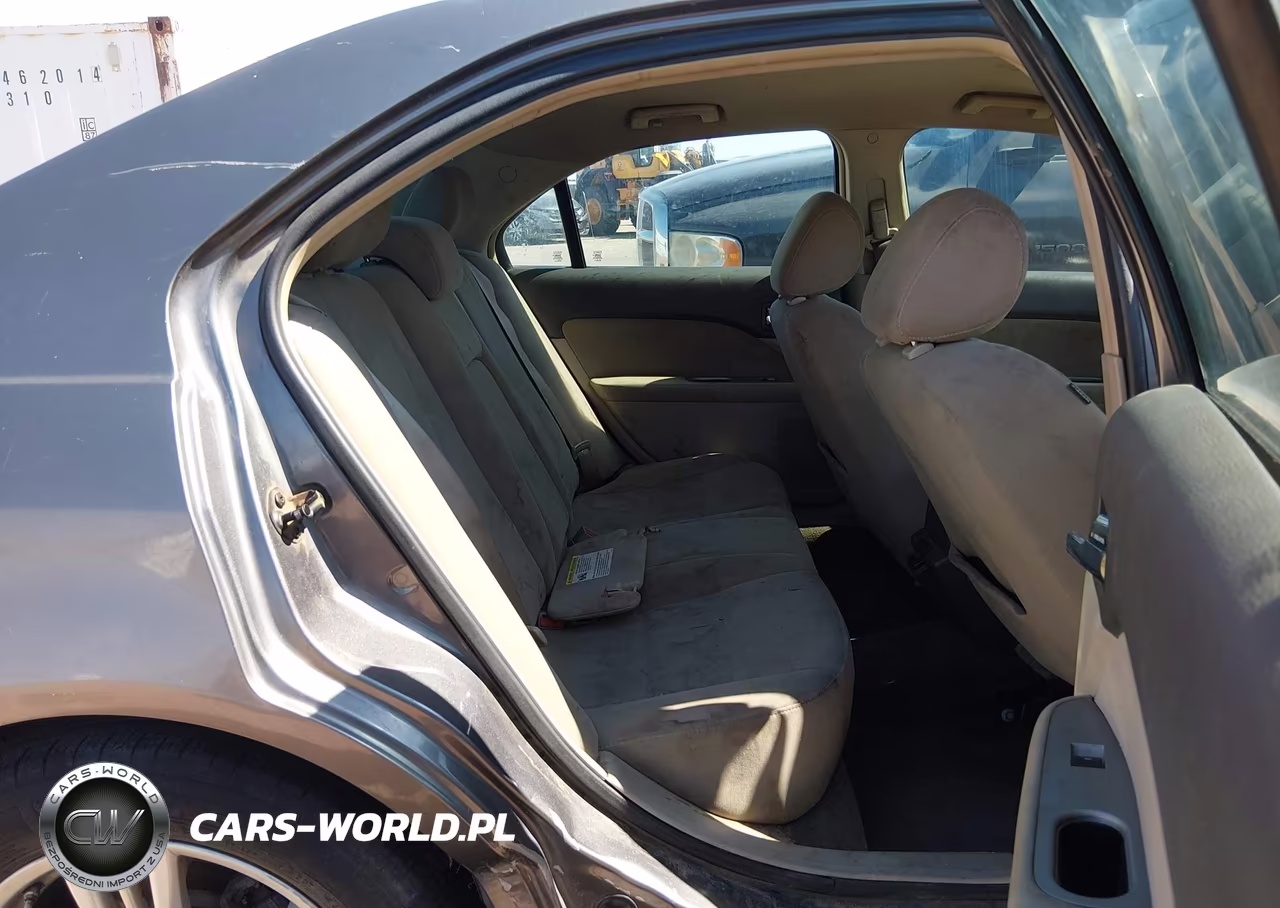 2011 Ford Fusion Hybrid VIN:3FADP0L33BR141592 - 8