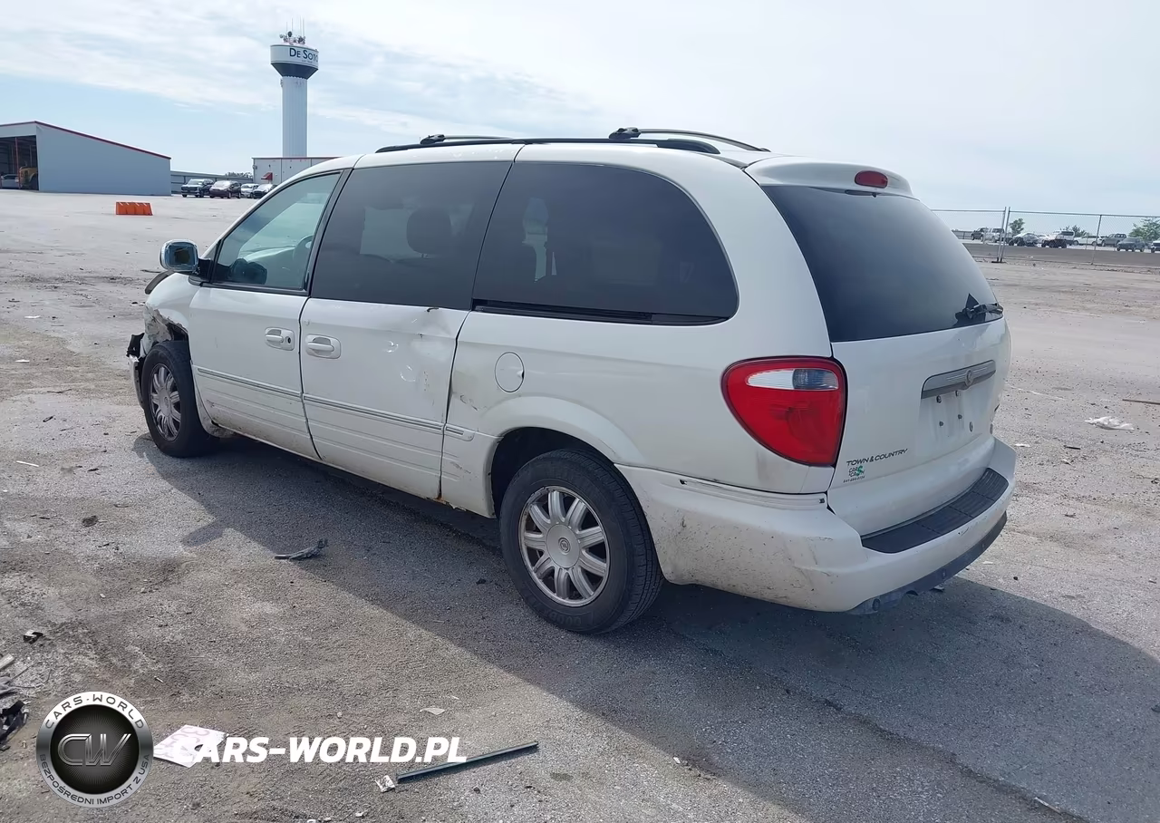 2007 Chrysler Town & Country Touring VIN:2A8GP54L17R108034 - 3