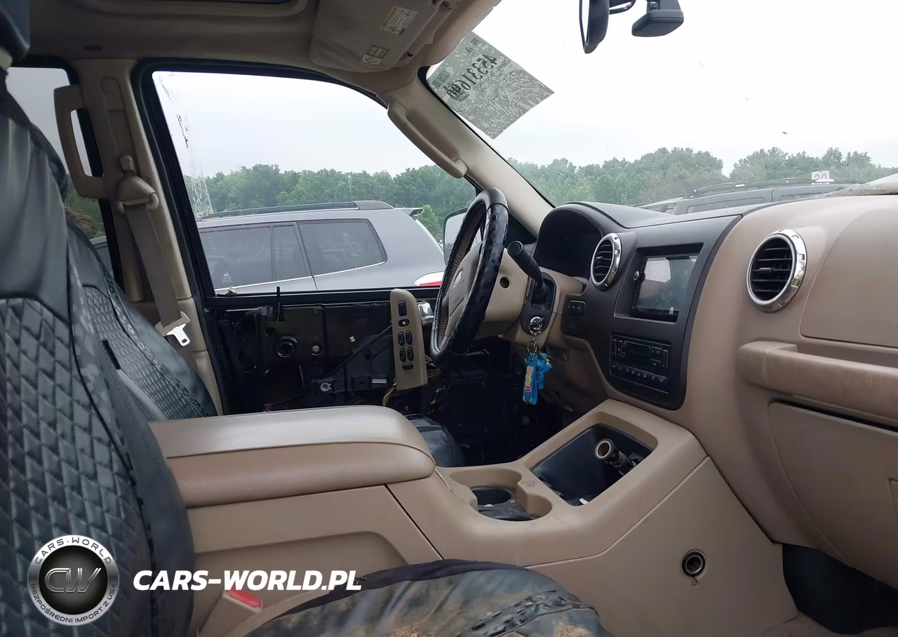 2004 Ford Expedition Eddie Bauer VIN:1FMFU17L14LB89732 - 5